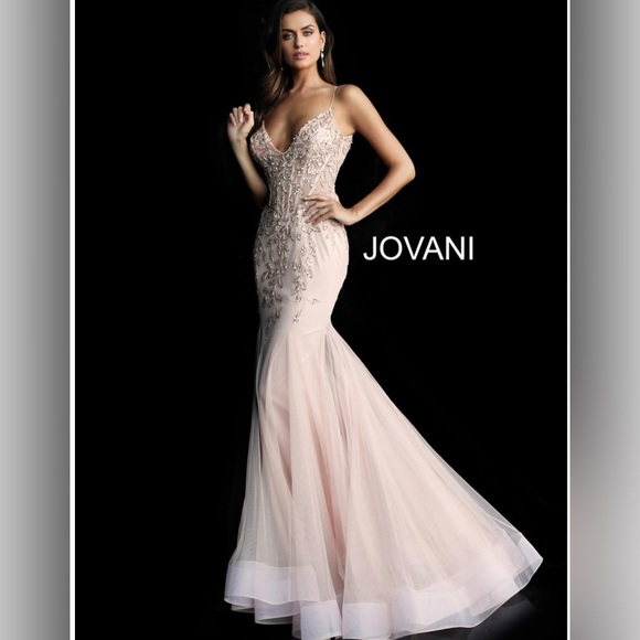 - Jovani Dress Burgundy size 4 - Picture 1 of 7